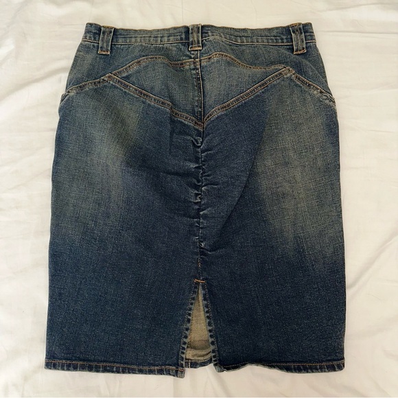Cache Blue Denim pencil Skirt scrunch butt stretchy - Picture 3 of 5